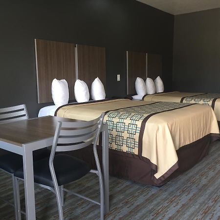 Scottish Inn & Suites - Conroe Eksteriør billede