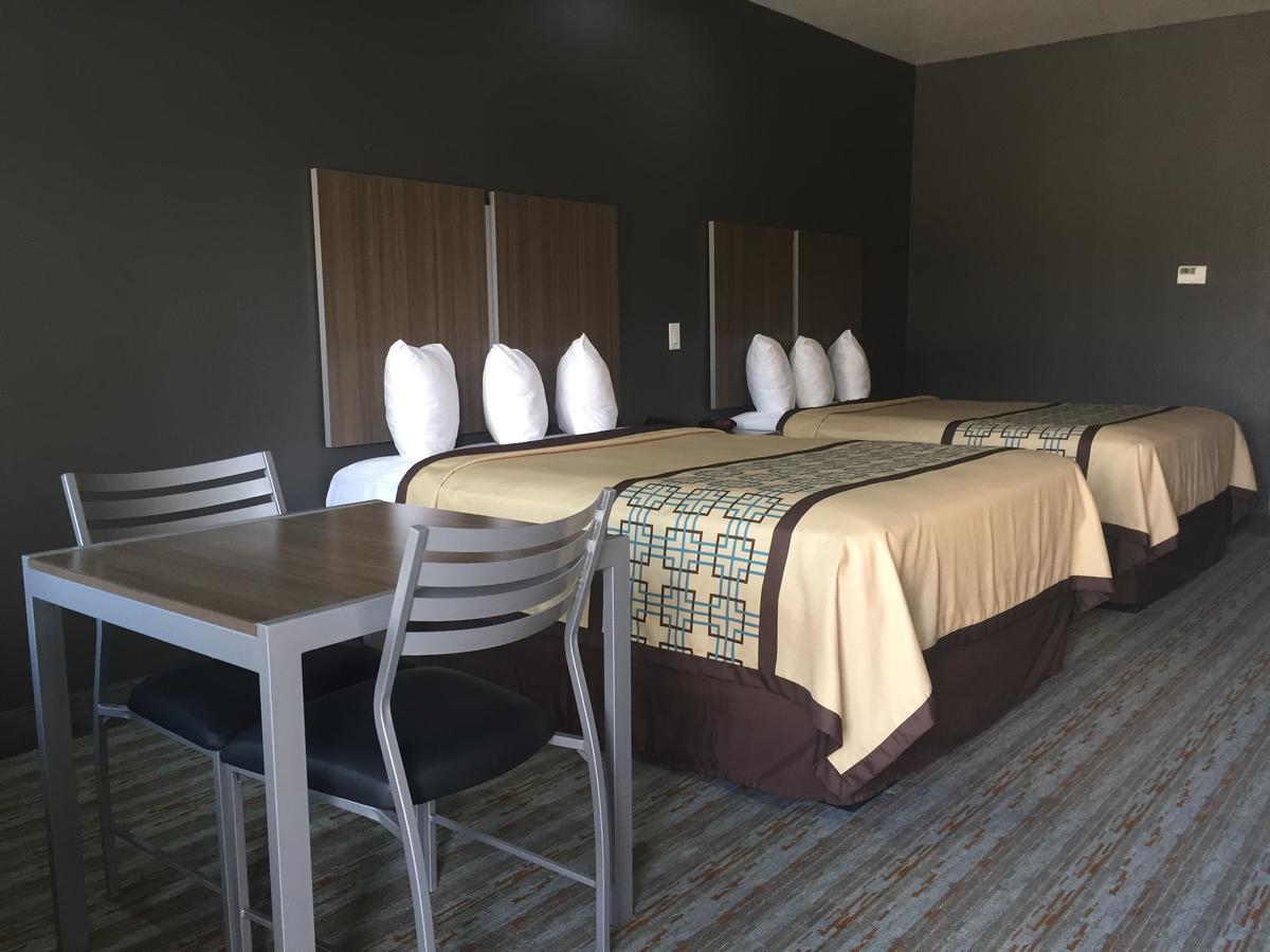Scottish Inn & Suites - Conroe Eksteriør billede